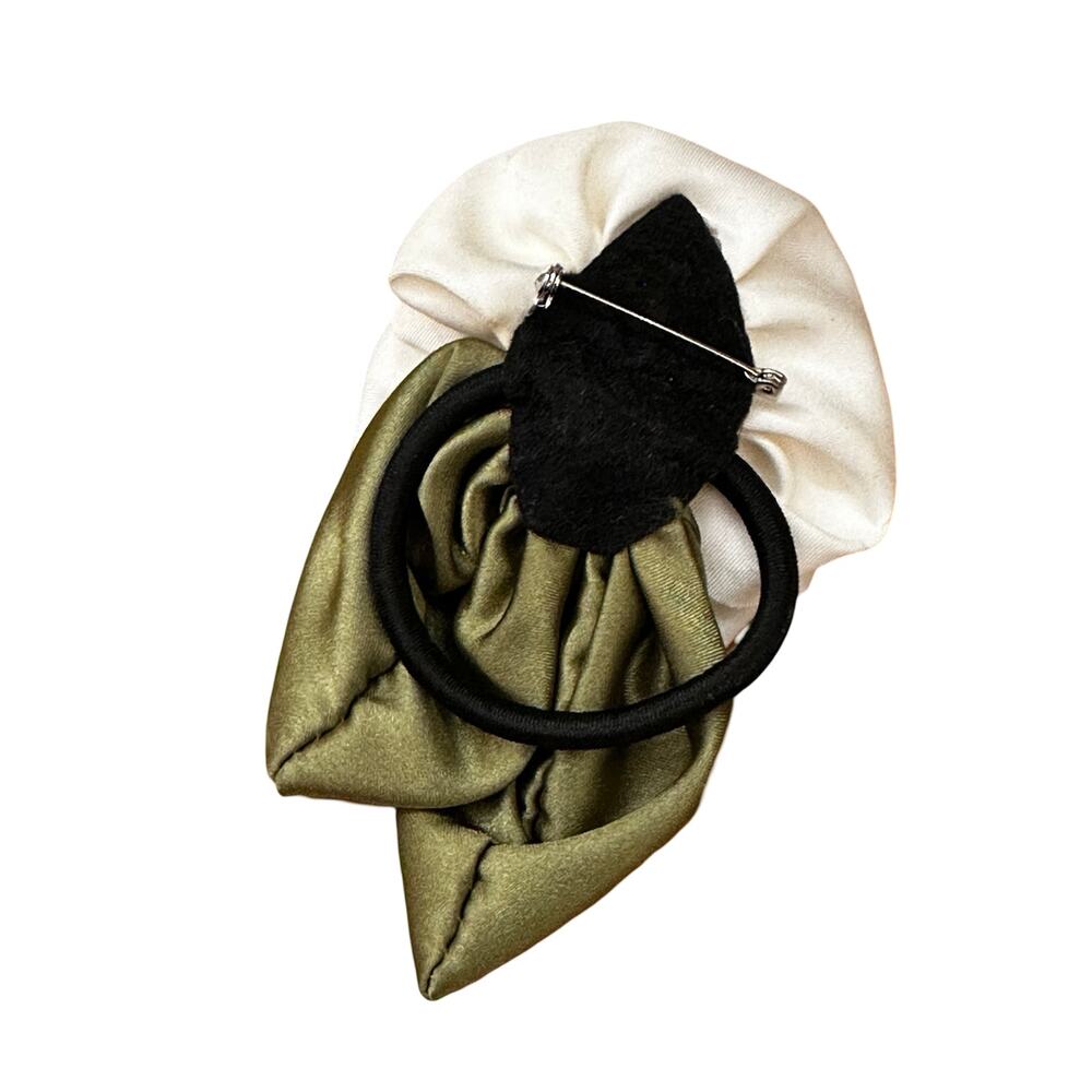 White Fabric Rose Floral Rosette Pin or Hair Tie - Picture 3 of 4